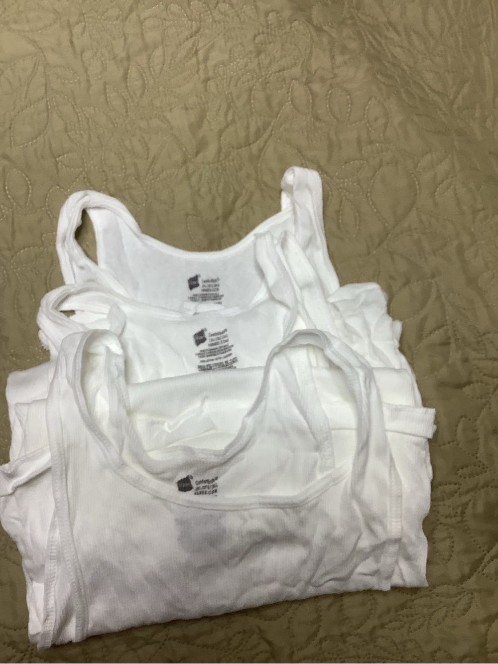 Hanes White Ribbed Tank Top Set